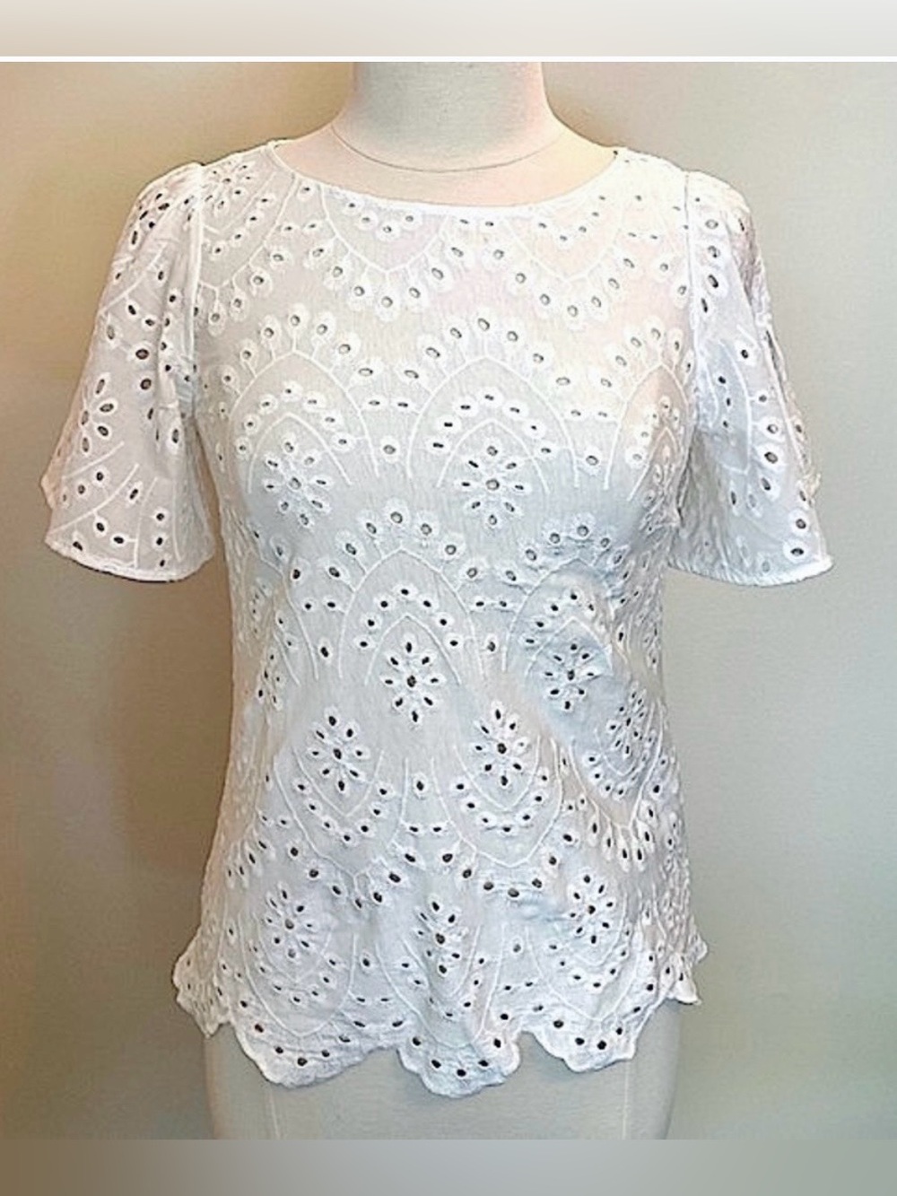 Massimo Dutti White Eyelet SZ S Quiet Luxury Cottagecore Boho Chic Coastal Top